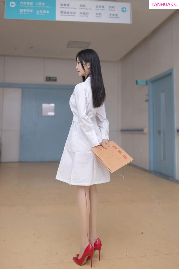 陈若依 抖娘利世 [XiuRen]高清写真图 2022.07.13 No.5267 利世第2张图片
